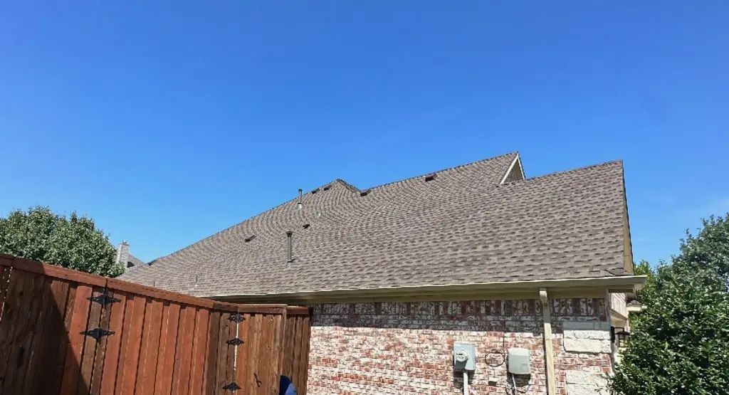 Completed roof replacement project in Gretna